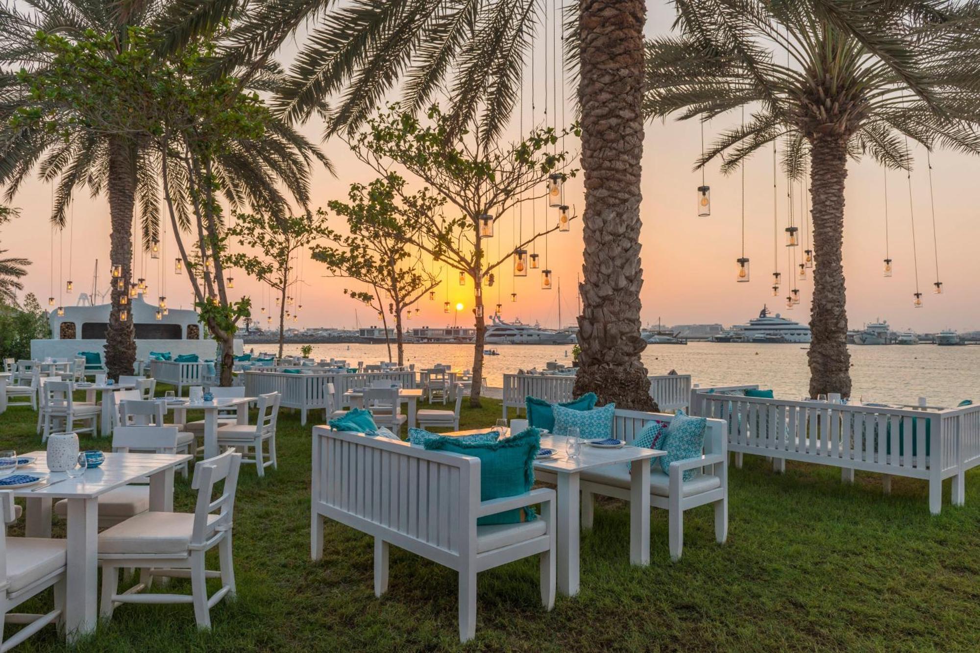 Le Meridien Mina Seyahi Beach Resort & Waterpark Dubai Ngoại thất bức ảnh The Beach at Jumeirah at Creek Island